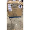 Image 1 : NEW GRACO EXTEND2FIT CONVERTIBLE CAR SEAT - RETAIL $369