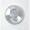 Image 2 : 1 Oz .9999 Silver 2017 Canada Maple Leaf Coin 