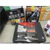 Image 1 : Heatable Seat, Flashlight & Headlamp