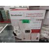Image 1 : Brookstone Heated Throw - Beige & White