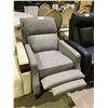 Image 2 : PUSH BACK RECLINER