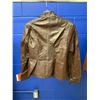 Image 2 : NEW WITH TAGS VIP LEATHERS CANADA FINE LAMBSKIN LEATHER JACKET SIZE M RETAIL $445