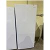Image 1 : FRIGIDAIRE STANDING FREEZER