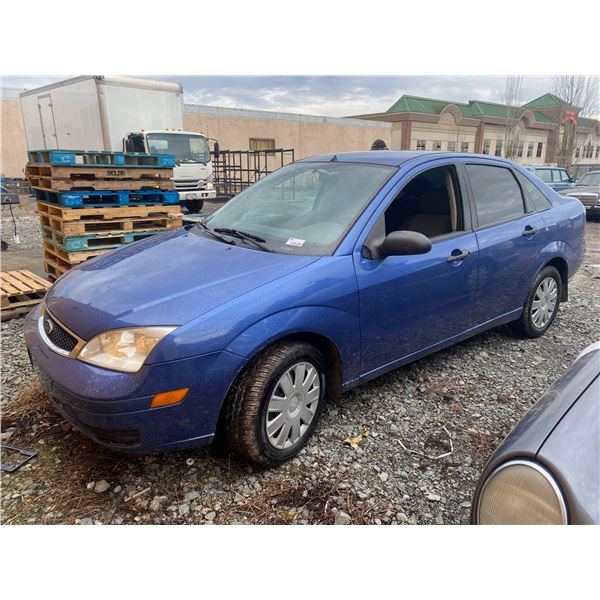 *NO REG, PARTS ONLY, MUST TOW* 2005 FORD FOCUS, 4DRSD, BLUE, GAS, MANUAL, VIN 1FAFP34N05W149872,