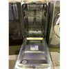 Image 2 : FRIGIDAIRE COMPACT SIZE DISHWASHER MODEL FFBD1831USDA