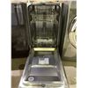 Image 2 : FRIGIDAIRE COMPACT SIZE DISHWASHER MODEL FFBD1831USDA