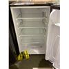 Image 2 : INSIGNIA MINI FRIDGE