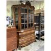 Image 2 : BEAUTIFUL 2PC CLAWFOOT BUFFET & HUTCH WITH SOLID BRASS HANDLES AND KEYS