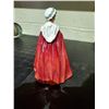 Image 2 : ROYAL DOULTON "BESS" HN 2002 FIGURINE 8"