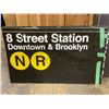 Image 2 : ASSORTED SET DEC PROP SUBWAY SIGNS