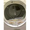 Image 2 : FRIGIDAIRE FRONT LOAD CLOTHES DRYER