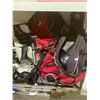 Image 2 : LARGE ASSORTMENT OF HOCKEY GEAR; BAGS, PADS, SKATES, STICKS AND MORE