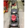 Image 2 : HONDA HRX 217 LAWN MOWER