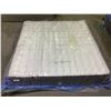 Image 2 : STEARNS AND FOSTER KING SIZE MATTRESS