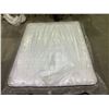 Image 2 : FAIRMONT BY SEALY POSTUREPEDIC LUXURY QUEEN-SIZE MATTRESS
