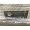 Image 3 : SERTA HERITAGE COLLECTION QUEEN-SIZE MATTRESS