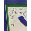 Image 2 : "SWEET DREAMS OF BEING A CANUCK" ORIGINAL TEAM SIGNED HEADBOARD