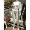 Image 1 : MANNEQUIN 63"
