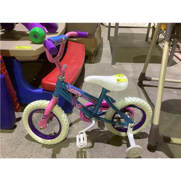 SHIFT'N GEARS CHILDREN'S BICYCLE WITH TRAINING WHEELS