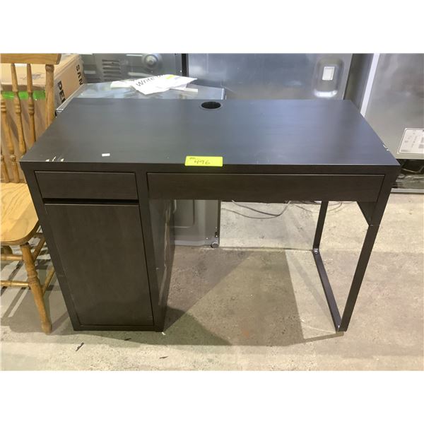 IKEA MICKE DESK 41X20X29-1/2"