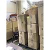 Image 2 : PALLET OF ASSORTED ITEMS INCLUDING; BASKETS, BATH MATS, IN DRAWER MATS & MORE