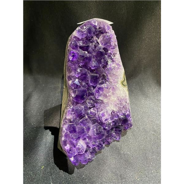 AMETHYST GEODE APPROX 5.5 X 4" RETAIL $499