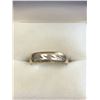 Image 1 : 18K LADIES WEDDING RING