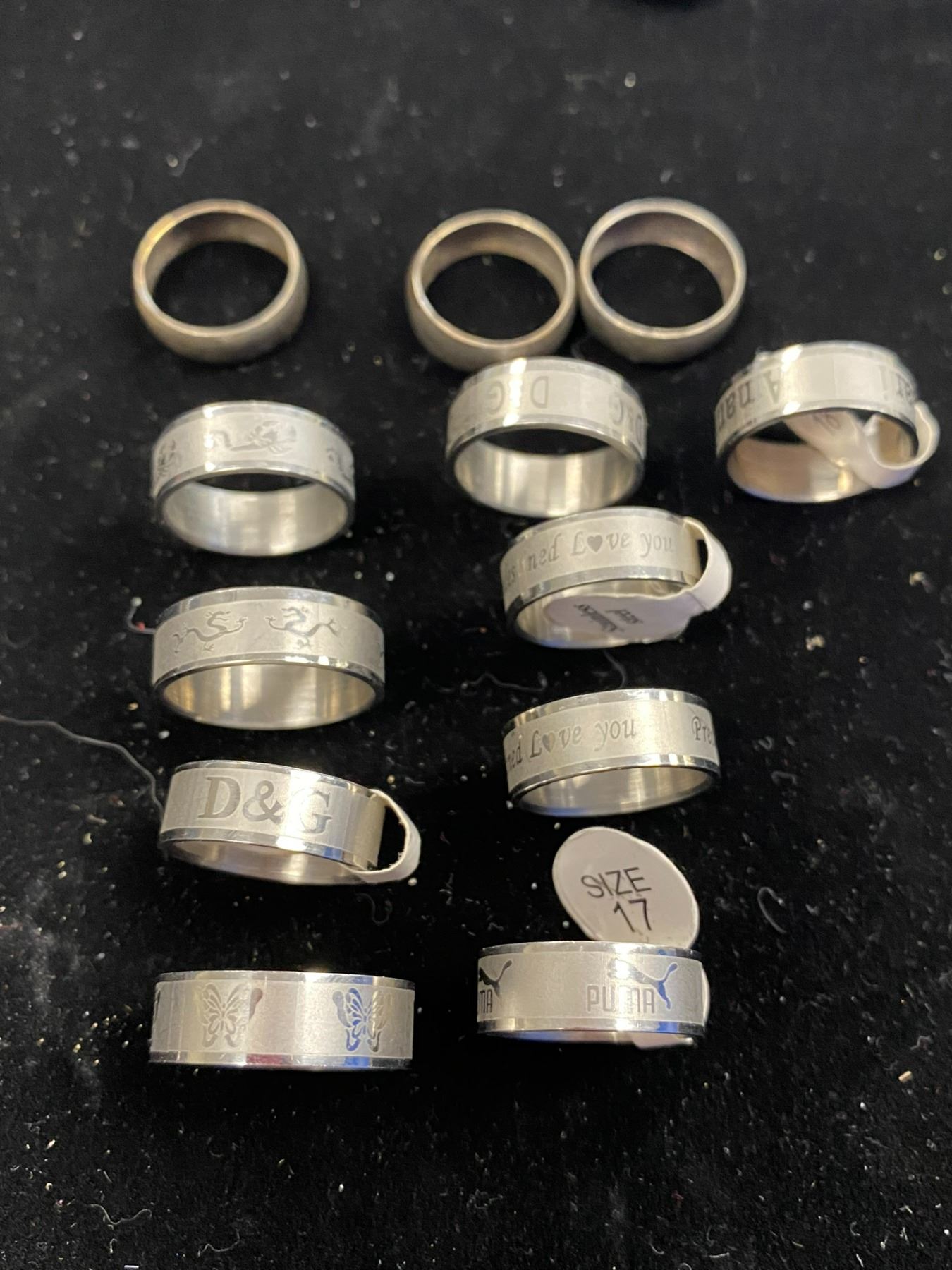 ASSORTED RINGS
