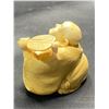 Image 2 : CARVED BONE NETSUKE 2.5 X 2.5"