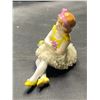 Image 2 : MV MUELLER & CO MADE IN GERMANY FIGURINE APPROX 3.5 X 3.5"