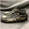 Image 2 : PAIR OF LOUIS VUITTON SHOES SIZE 7 1/2