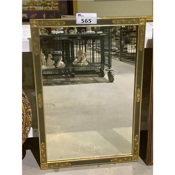 ORNATE MIRROR 22-1/2X32-1/2 