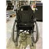 Image 2 : BLAKE GEO-MATRIX HYBRID-DEEP WHEELCHAIR