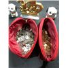 Image 2 : 2 BAGS OF COINS (1C, 5C, 10C & 25C) 5 ASSORTED PUPPY FIGURES