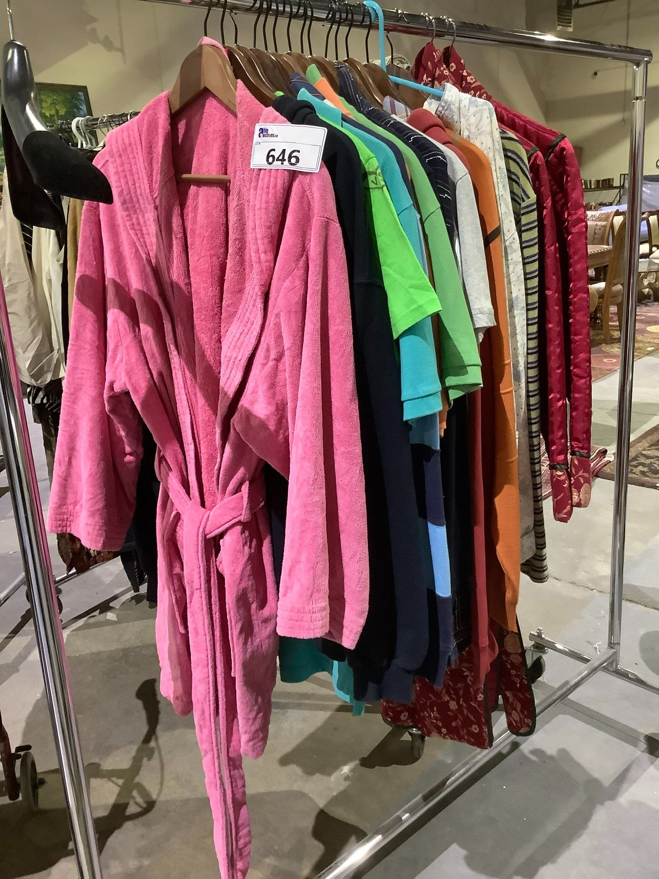 RACK OF ASSORTED CLOTHING INCLUDING; KIMONOS, ROBE, SHIRTS & MORE (RACK ...