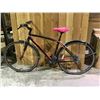 Image 2 : DEVINCI MILANO 21 SPEED BICYCLE
