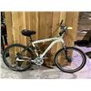 Image 2 : BOSS 6061 24 SPEED BICYCLE
