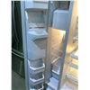 Image 3 : KENMORE SIDE BY SIDE DOOR FRIDGE WITH WATER/ICE DISPENSER