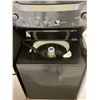 Image 2 : VIKING STACKED WASHER & DRYER (WASHER HAS LOUD BEARINGS)