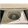 Image 2 : WHIRLPOOL STACKED WASHER & DRYER