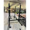 Image 1 : TORQUE USA X GYM SQUAT, CAGE WITH PULL UP BAR