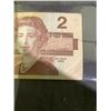 Image 2 : 7 $2 CANADIAN NOTES