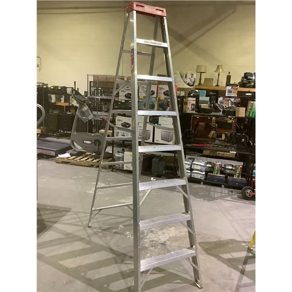 REYNOLDS  8' ALUMINUM STEP LADDER