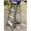 Image 1 : LITE 4' STEP LADDER