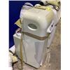 Image 2 : KENMORE 12000 BTU PORTABLE AIR CONDITIONER WITH HOSE & REMOTE (HOSE MAY NEED REPAIRS)