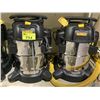 Image 2 : 3 DEWALT  SHOPVACS