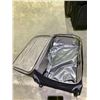 Image 2 : 3 PIECES ASSORTED LUGGAGE