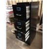 Image 2 : 4 drawer metal filing cabinet (missing key)