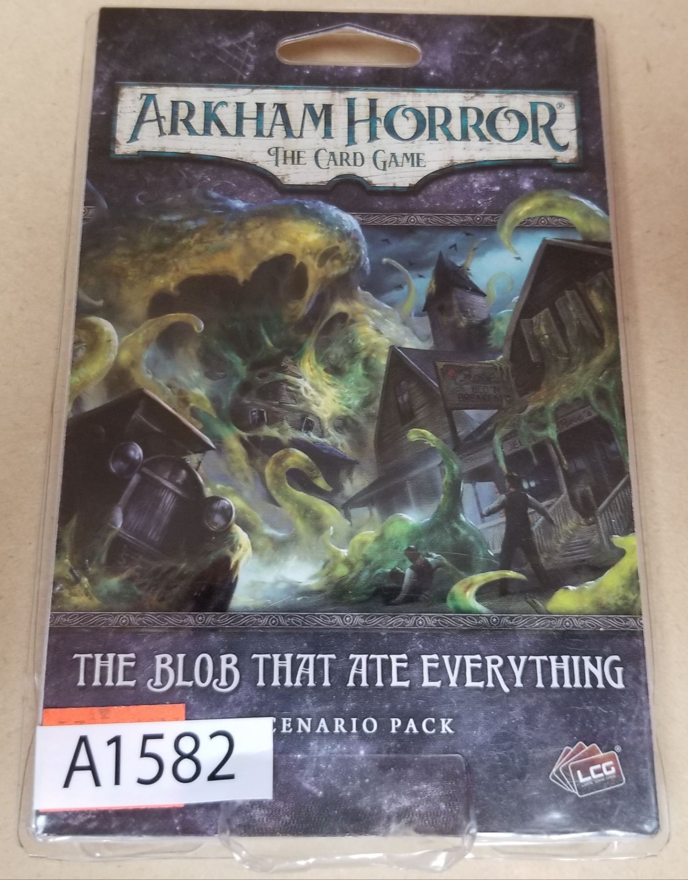 Arkham Horror Trading Cards (A1582)