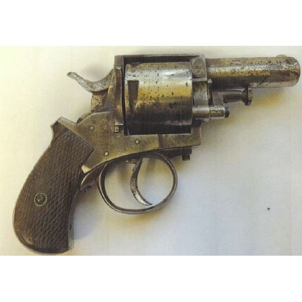 Thomas Custer's British Bulldog Revolver